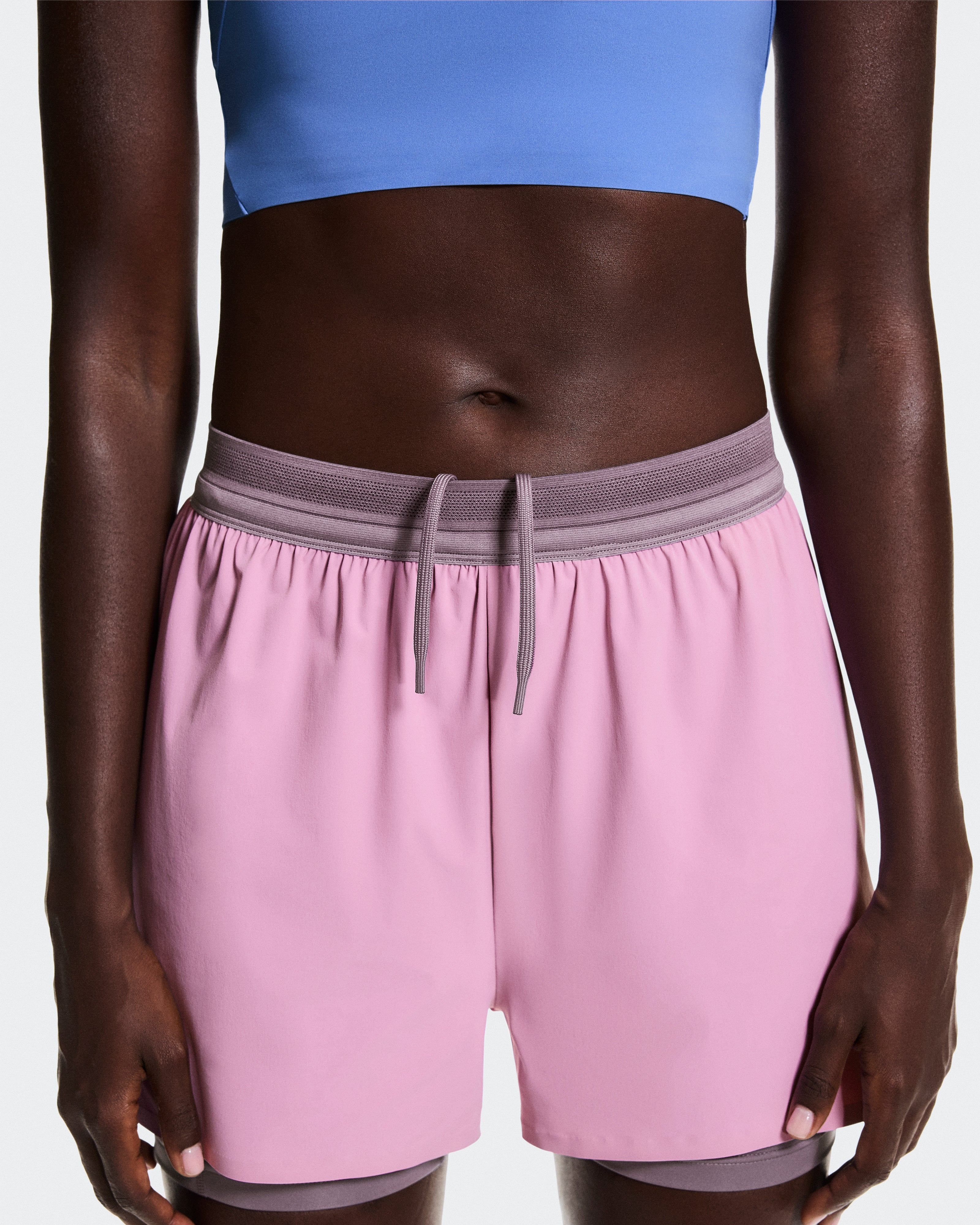 On 3" Performance 2/1 Shorts Sakura | Dewberry (Women'S)