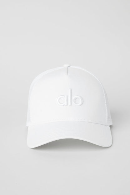 Alo Yoga Women'S District Trucker Hat