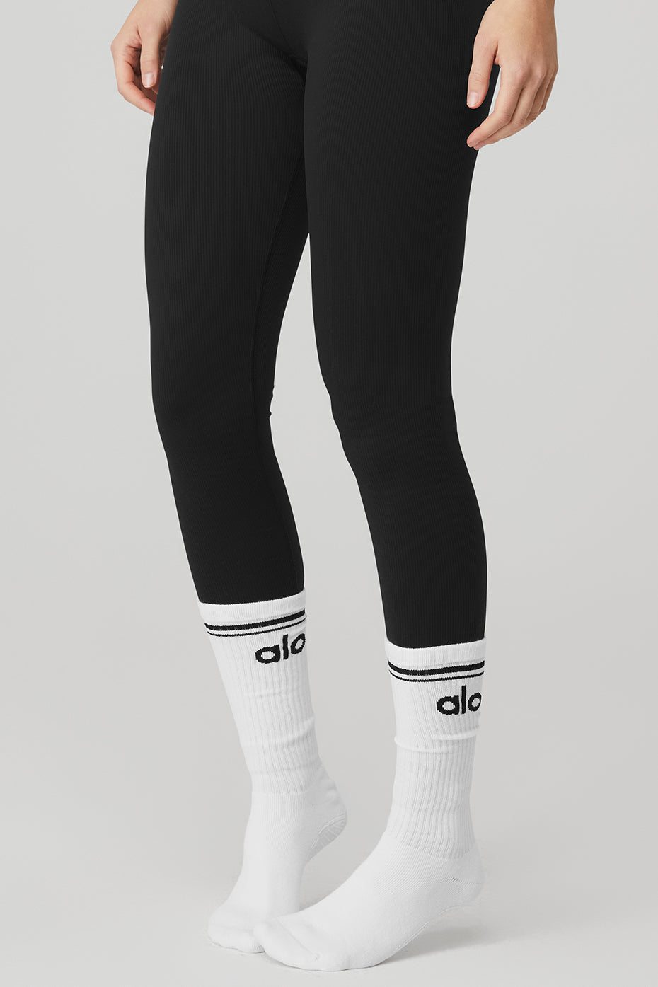 #color_white/black