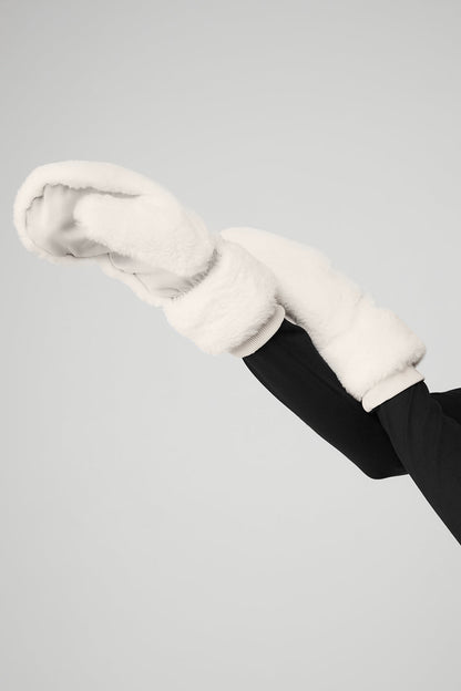 Alo Yoga Women'S Faux Fur Mittens