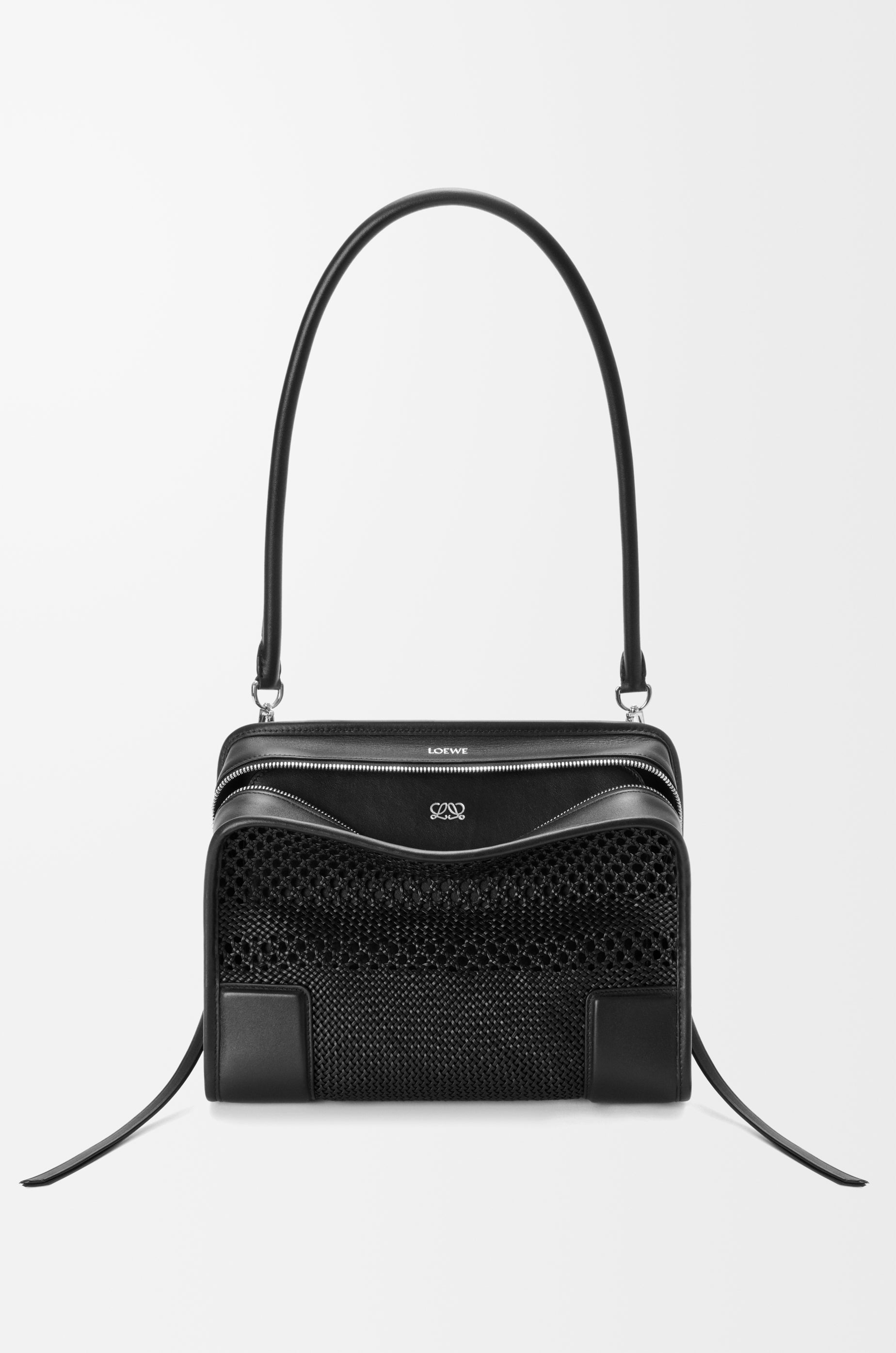 Loewe Medium Amazona 180 bag in woven calfskin
