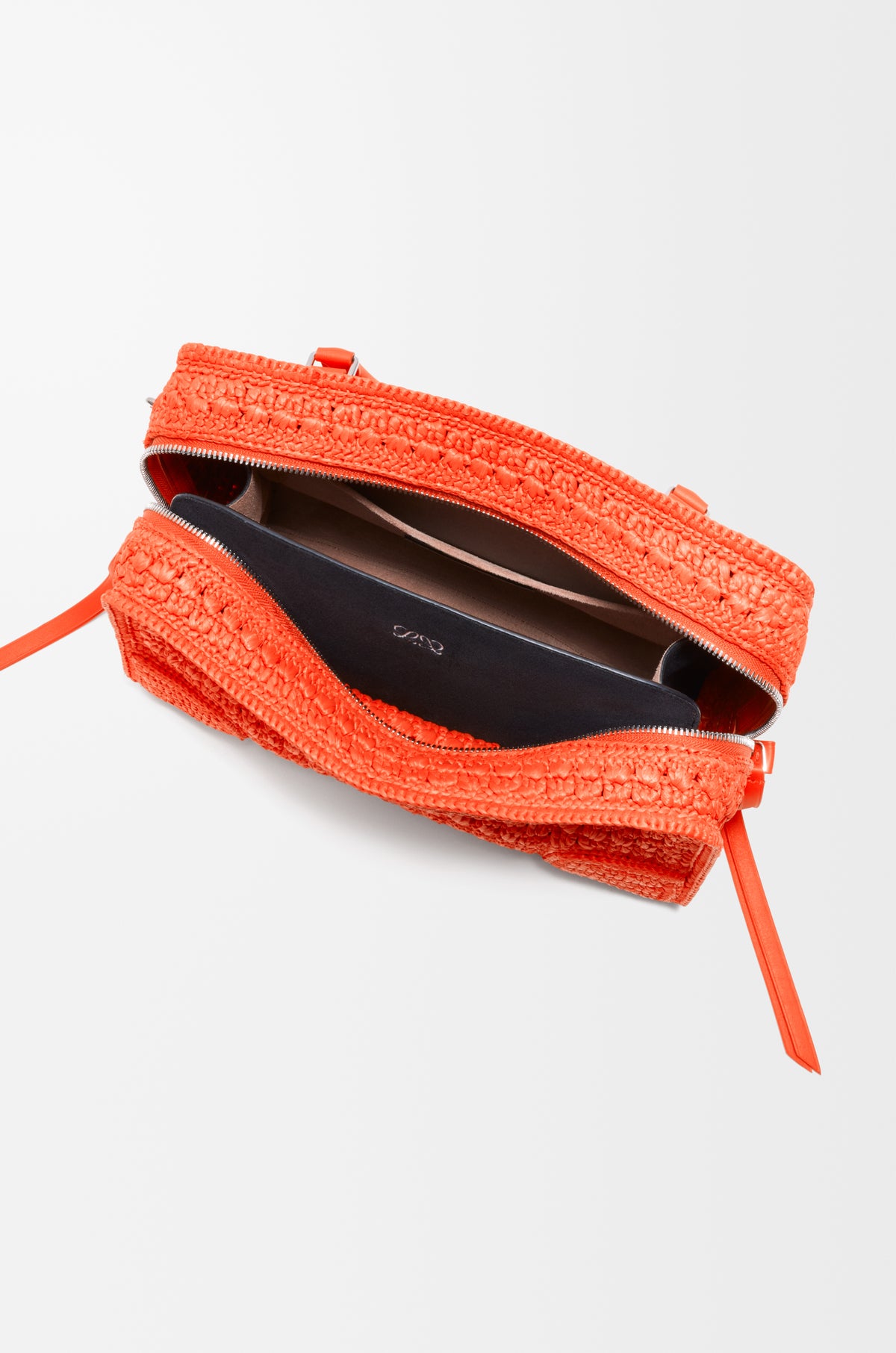 Loewe Medium Amazona 180 Lazy Crab bag in raffia crochet