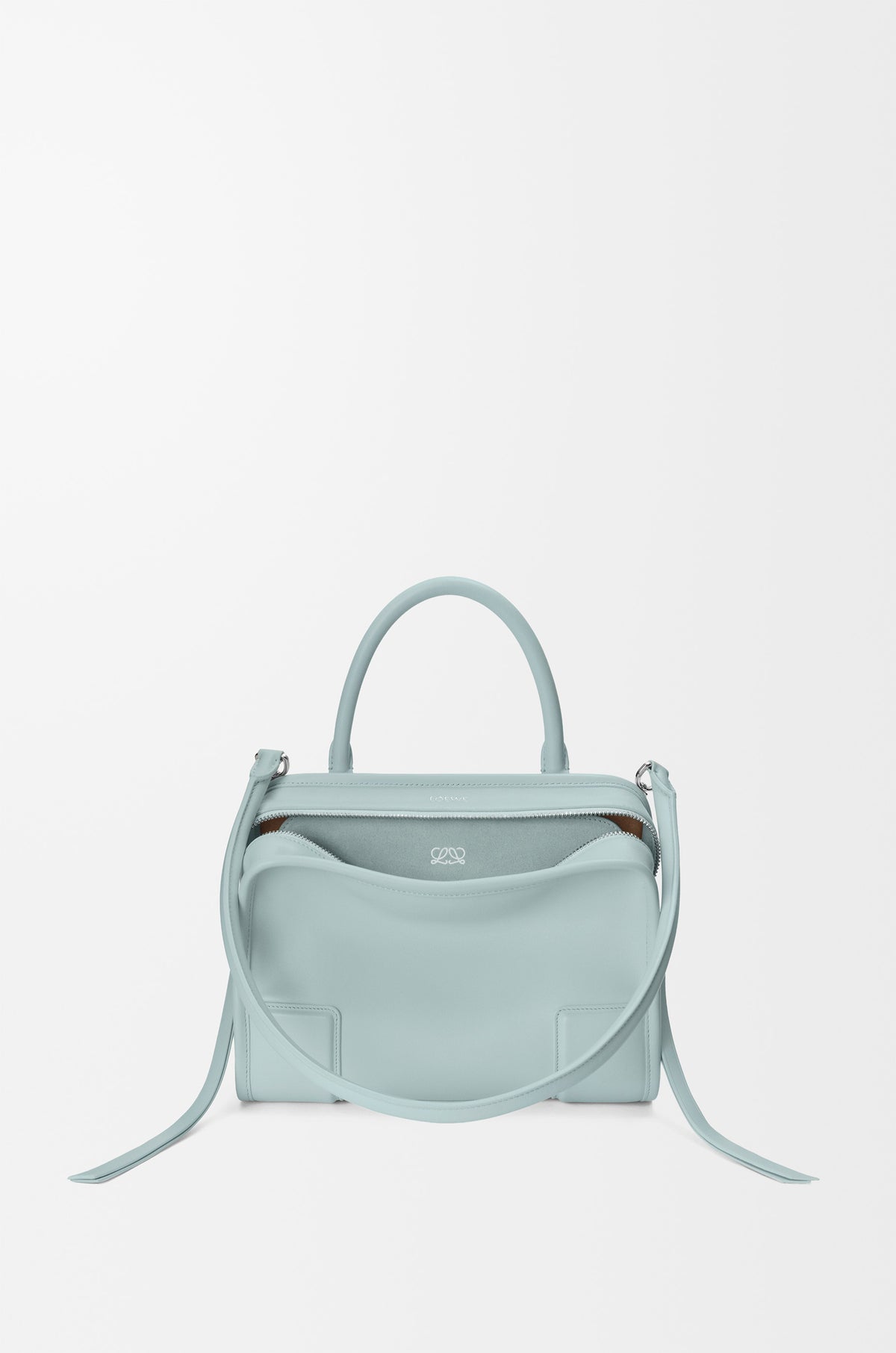Loewe Small Amazona 180 bag in soft calfskin