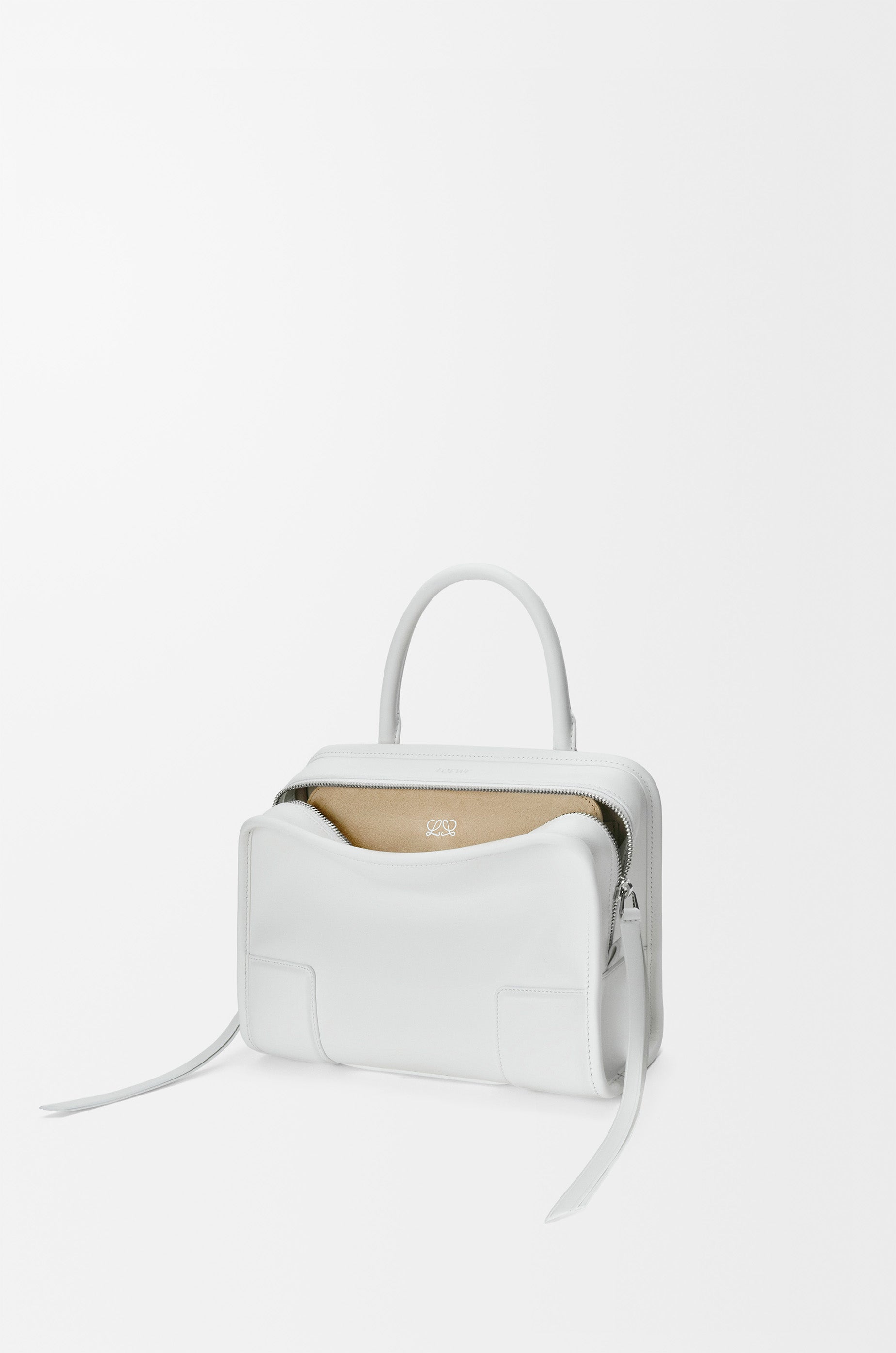 Loewe Small Amazona 180 bag in soft calfskin
