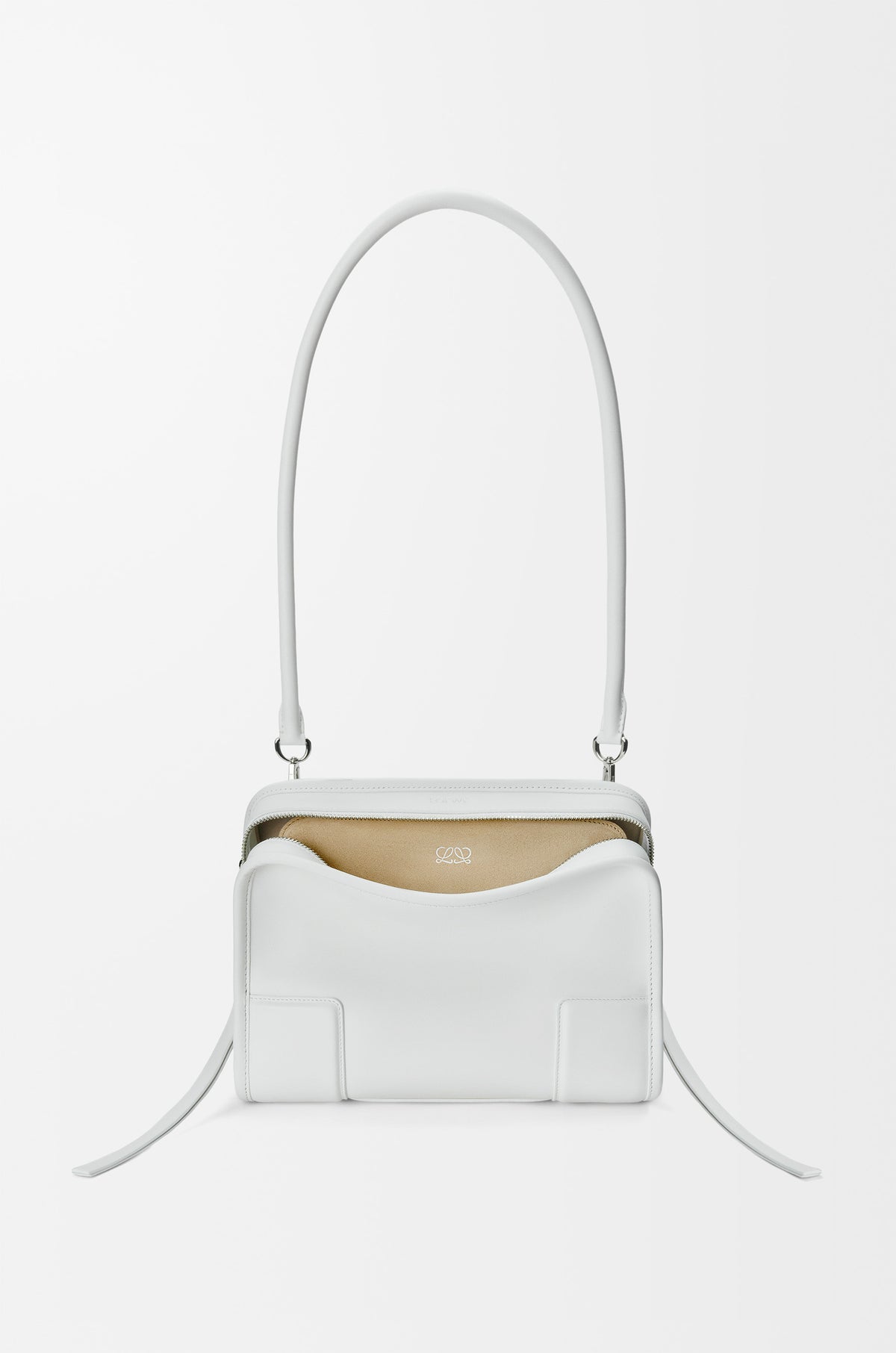 Loewe Small Amazona 180 bag in soft calfskin