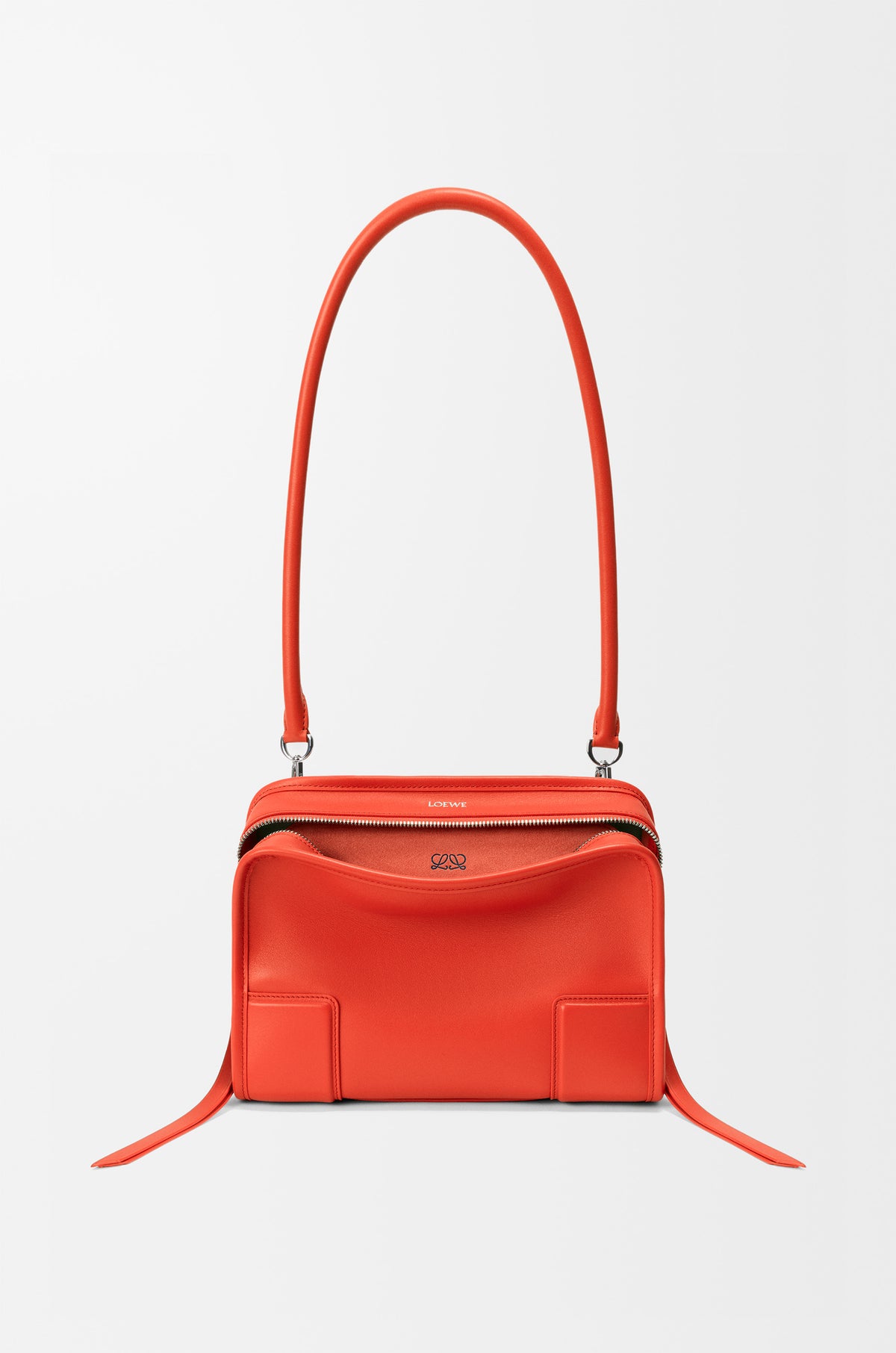 Loewe Small Amazona 180 bag in soft calfskin
