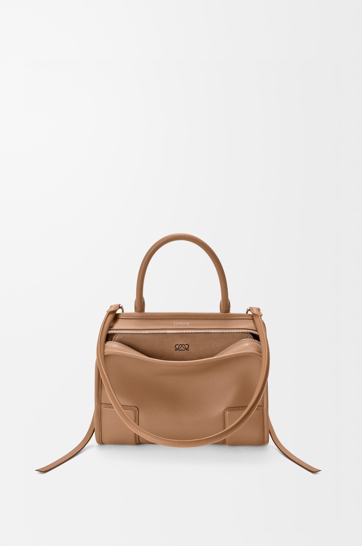 Loewe Small Amazona 180 bag in soft calfskin