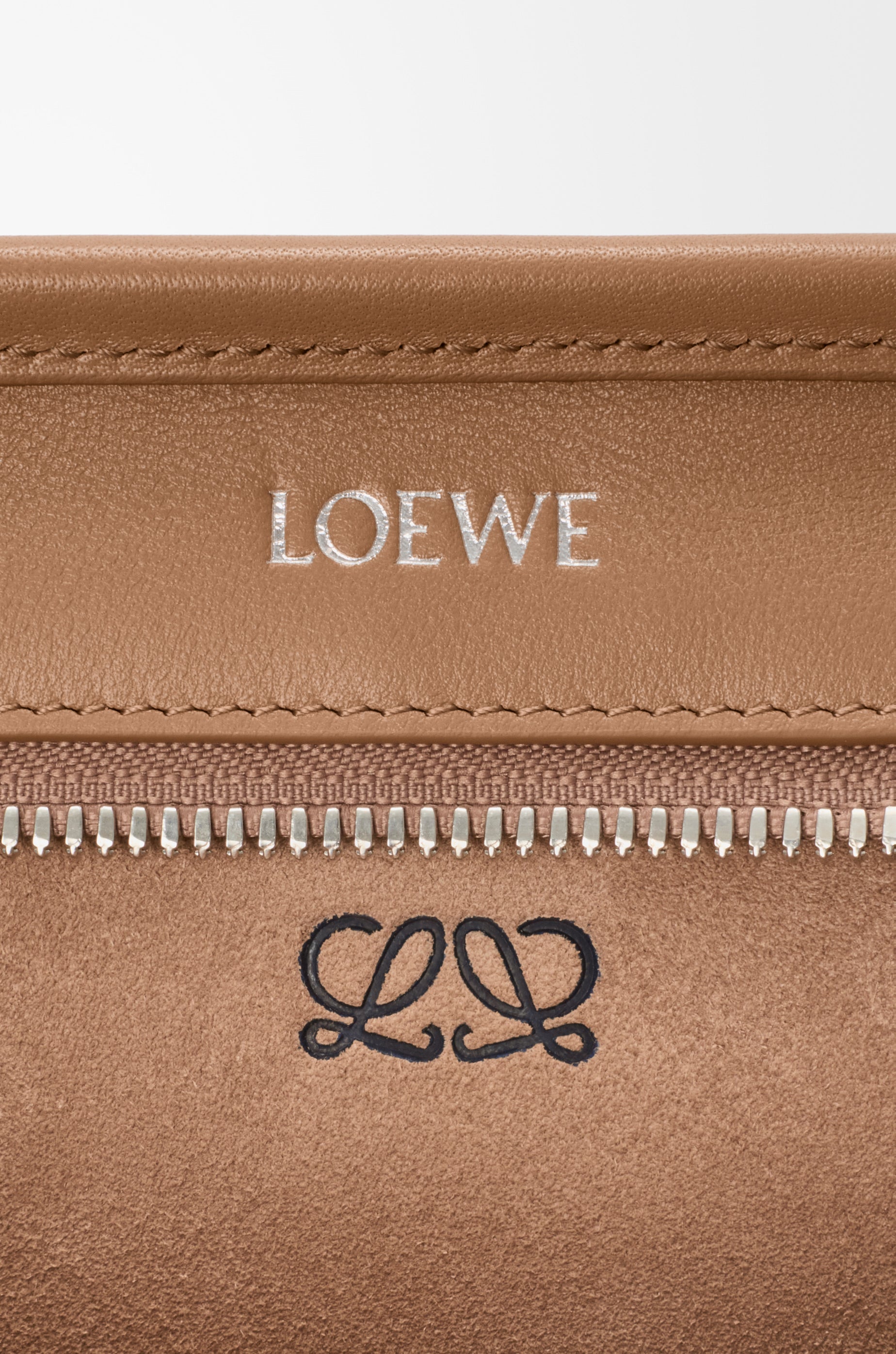 Loewe Small Amazona 180 bag in soft calfskin