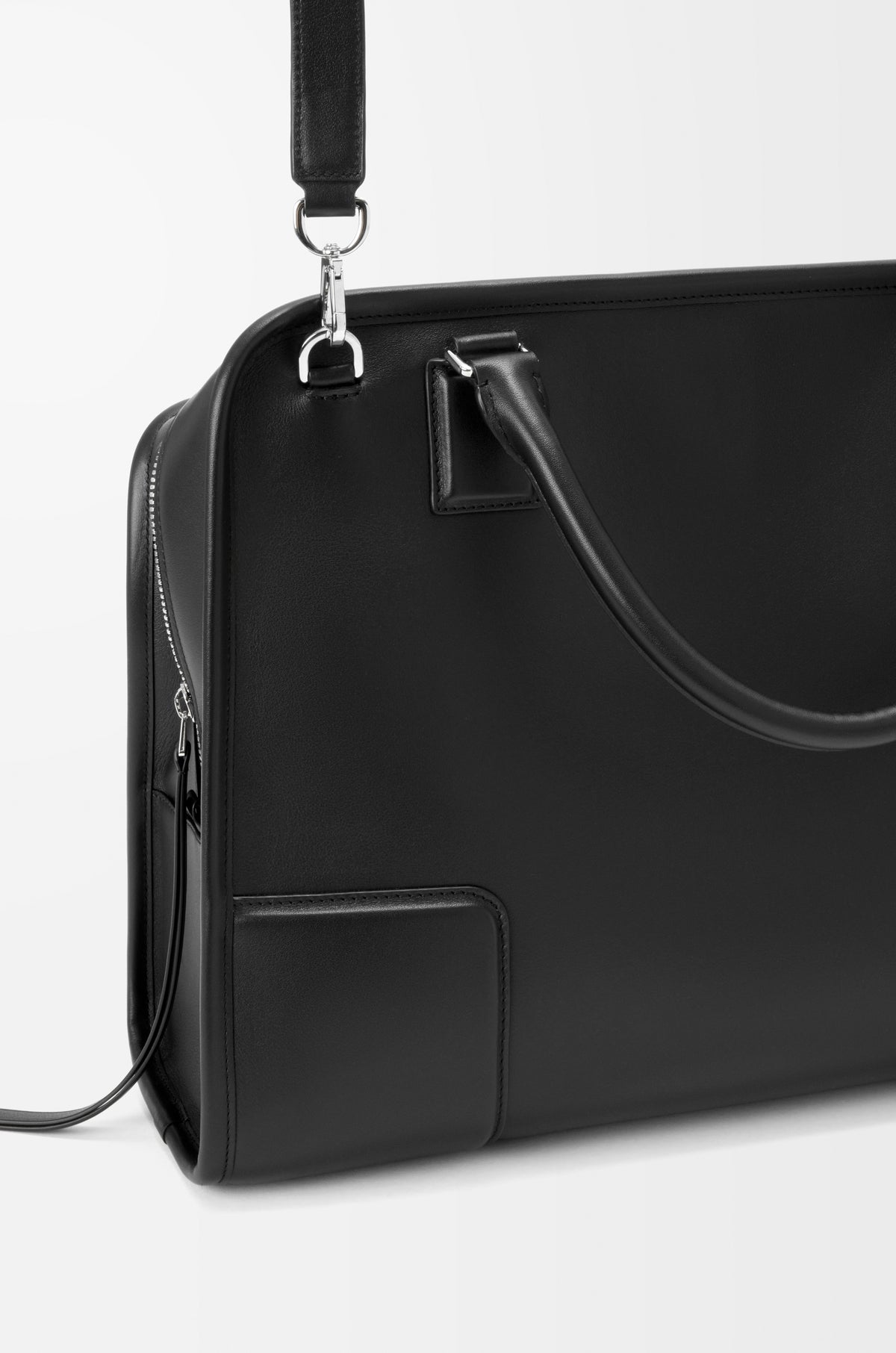 Loewe Large Amazona 180 bag in soft calfskin