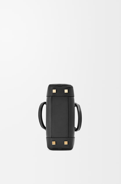 Loewe Amazona 23 bag in nappa calfskin