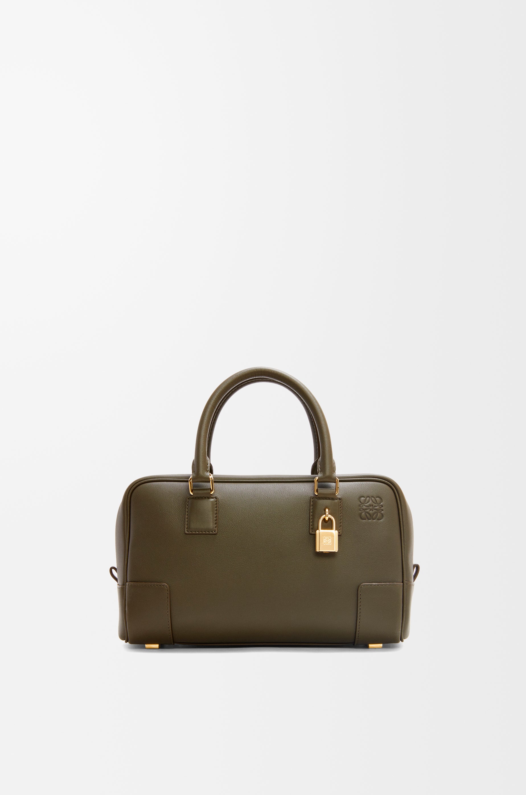 Loewe Amazona 23 bag in nappa calfskin