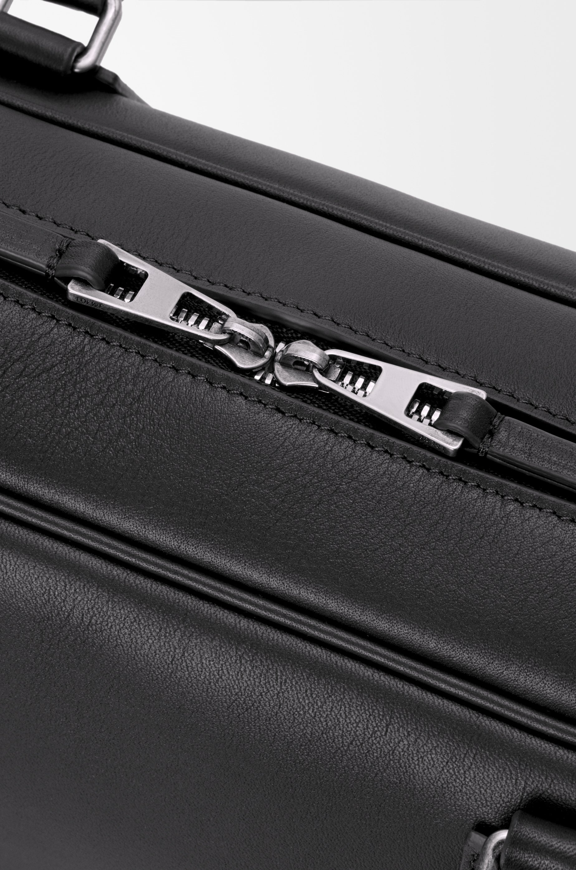 Loewe Amazona 31 cropped bag in shiny calfskin