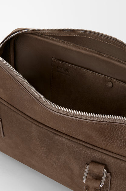 Loewe Amazona 31 cropped bag in grained nubuck