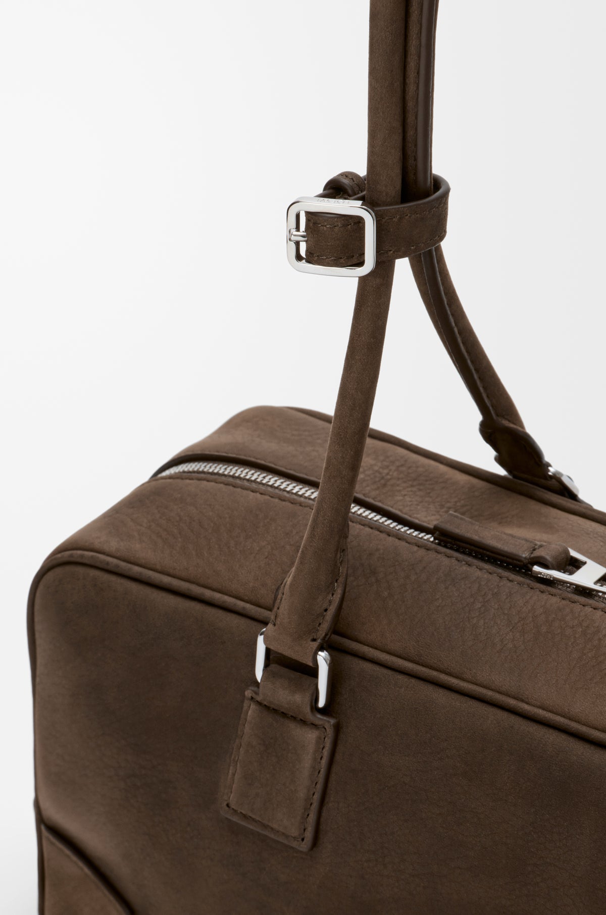 Loewe Amazona 31 cropped bag in grained nubuck
