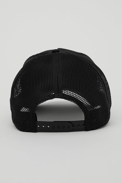 Alo Yoga District Trucker Hat