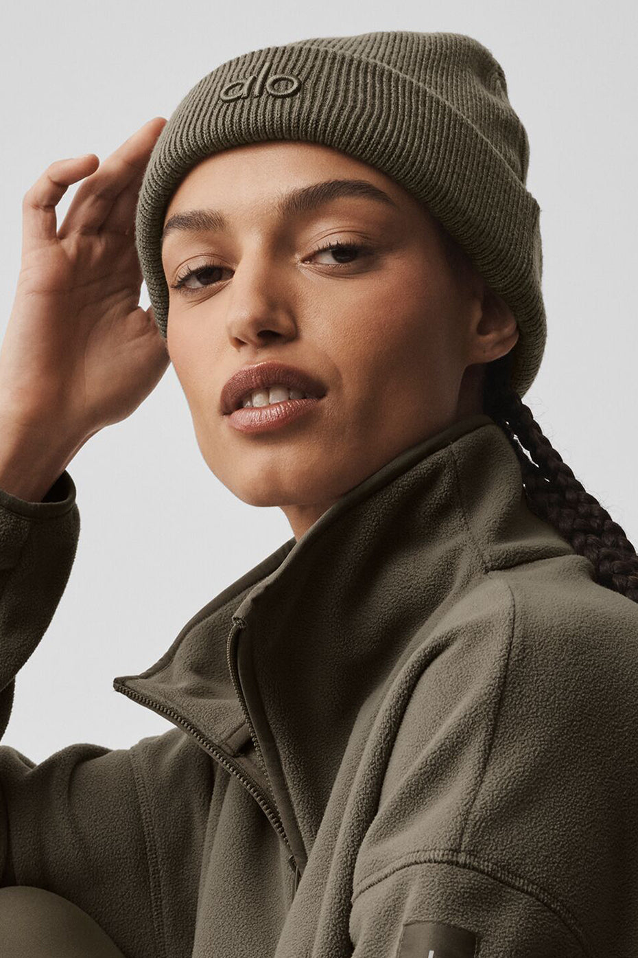 alo yoga Notable Beanie gravelベージュ ニット帽 Alo Yoga Women'S Notable Beanie – Kicks Machine
