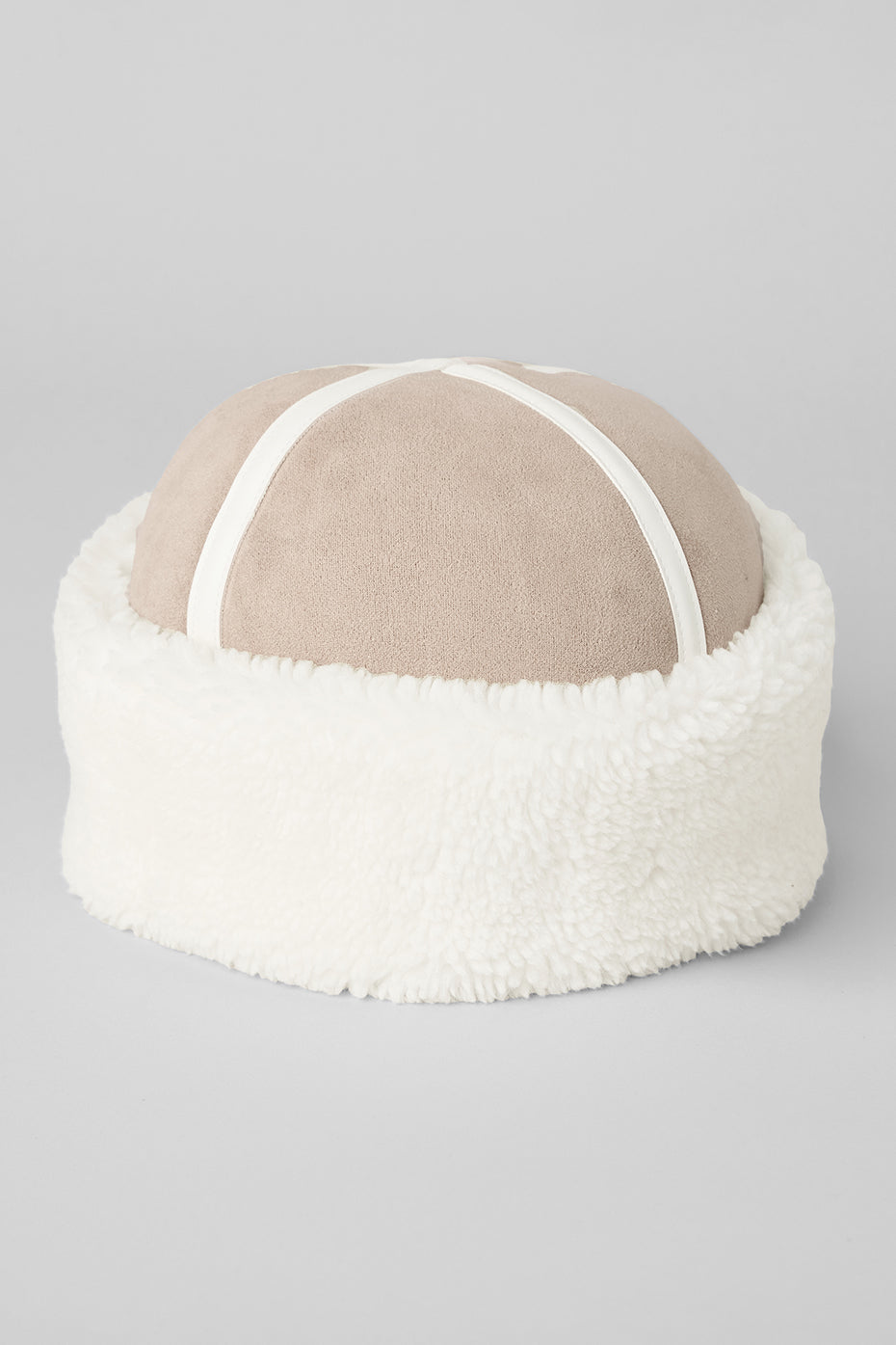 Alo Yoga Women'S Winterfun Zhivago Hat