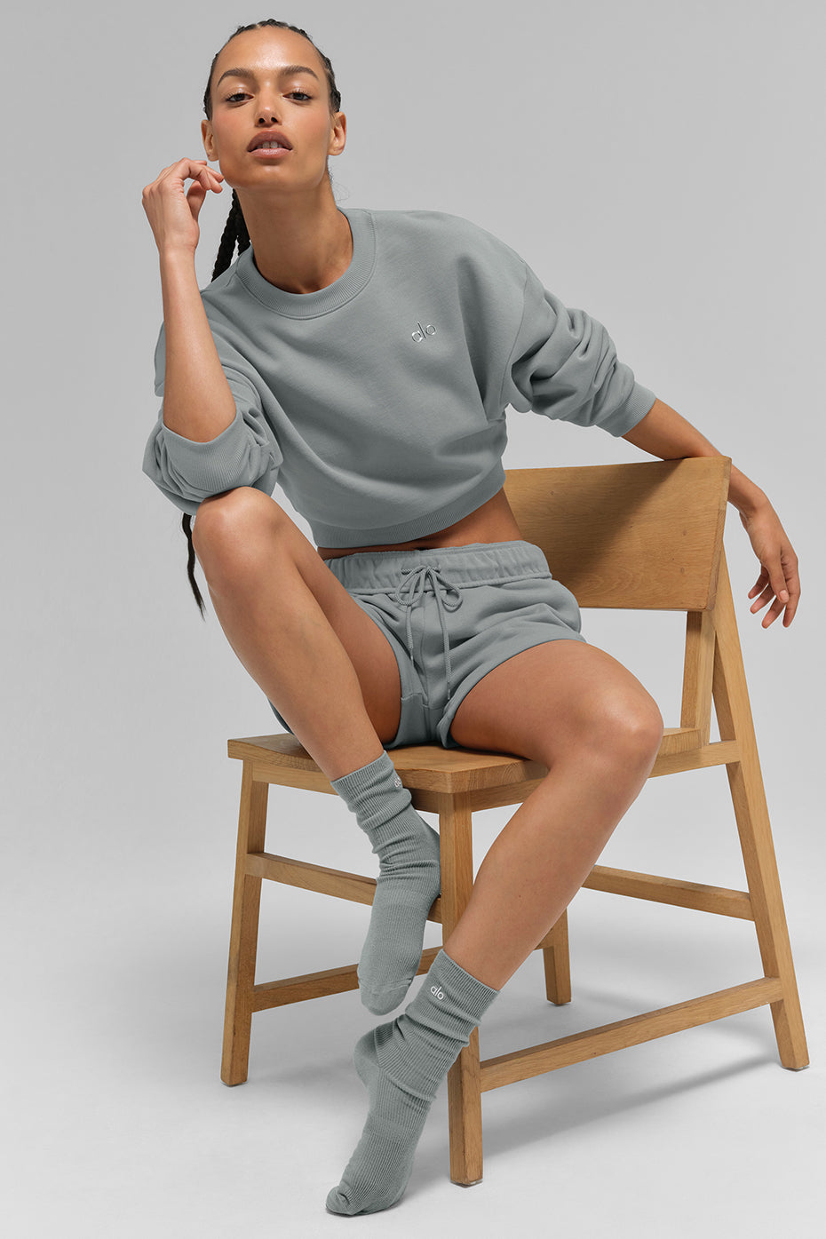 #color_lunar-grey