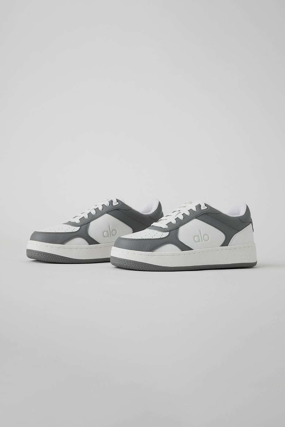 #color_grey/white