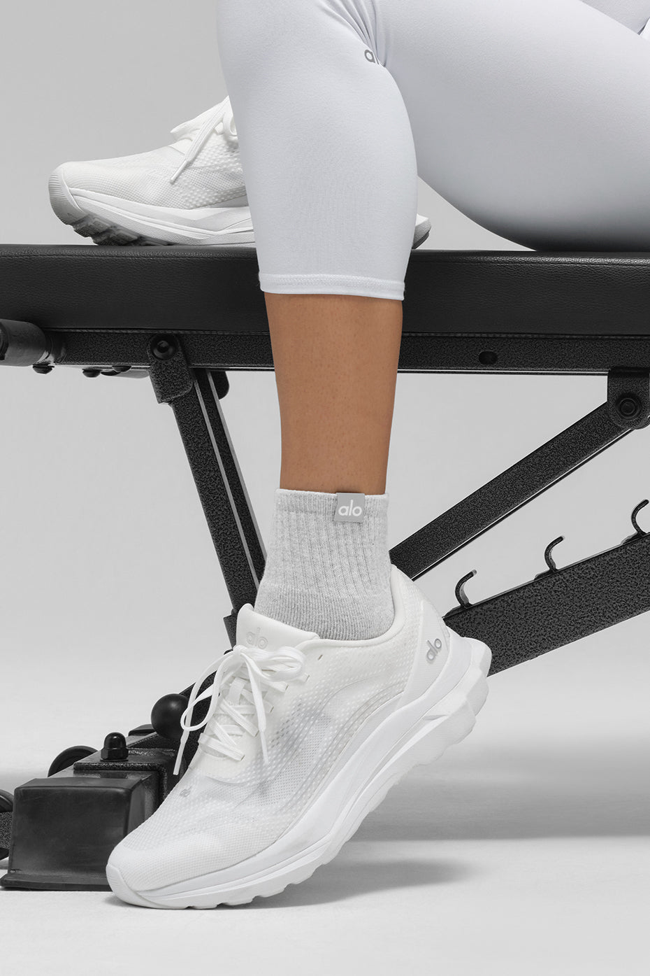 Alo Yoga Women'S Quarter Crew Street Sock India | Kicks Machine