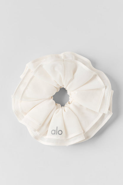 Alo Yoga Women'S Mesh Sweet Nothing Oversize Scrunchie
