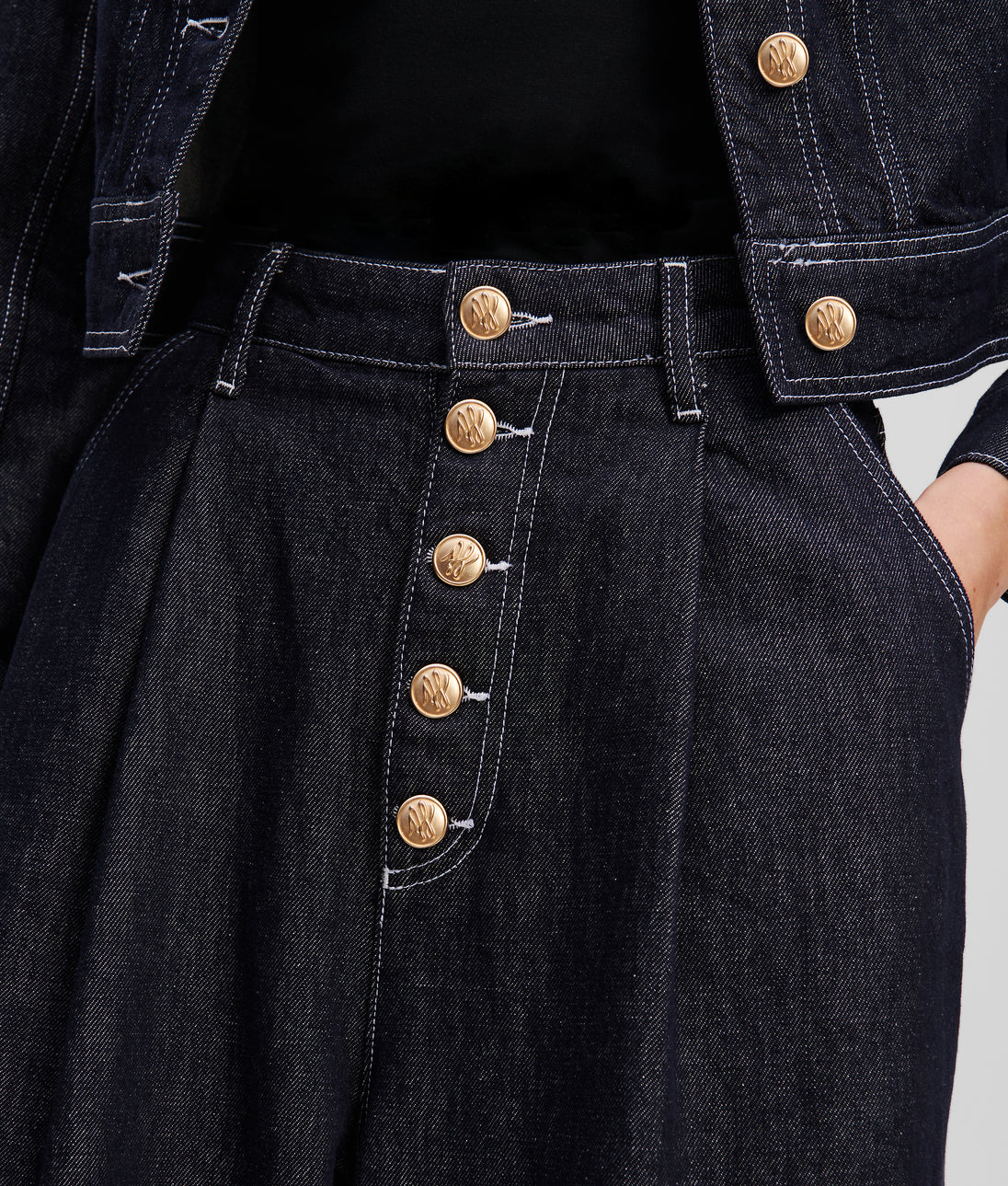 KarlLagerfeld Ikon Monogram Camera Bag Nft All Over Pattern Black