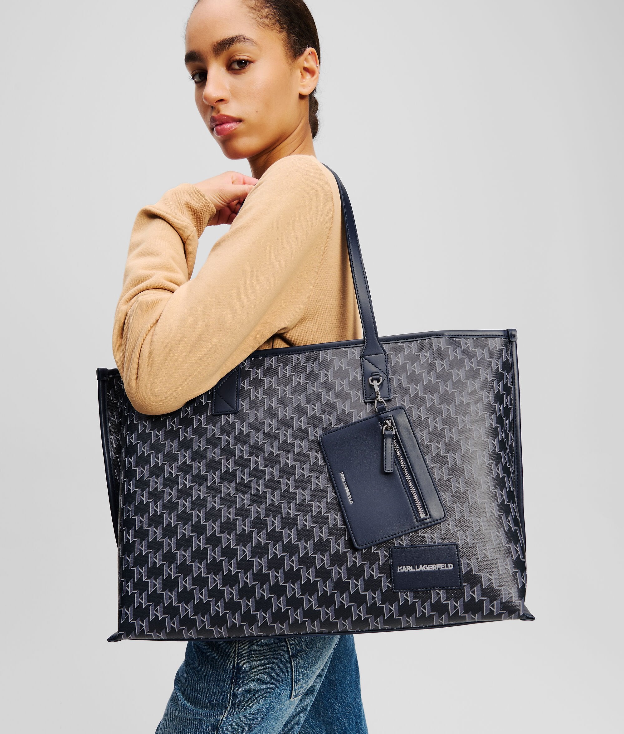 K/Voyage Tote Bag Default Default
