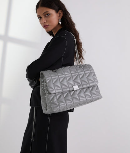 KarlLagerfeld Kkuilt Shiny Large Shoulder Bag Cloud Grey