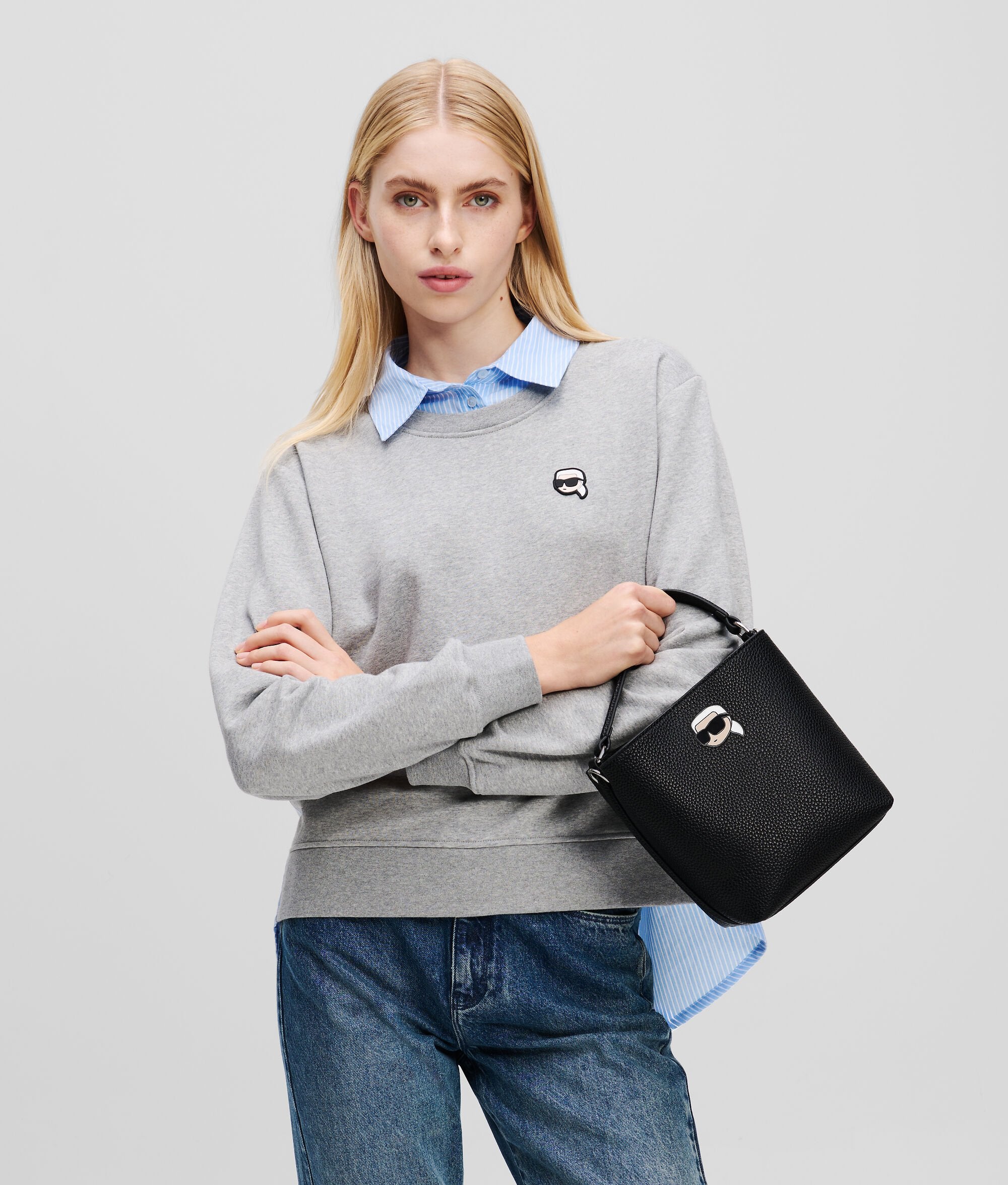 Ikon Pebble Bucket Bag Black Black
