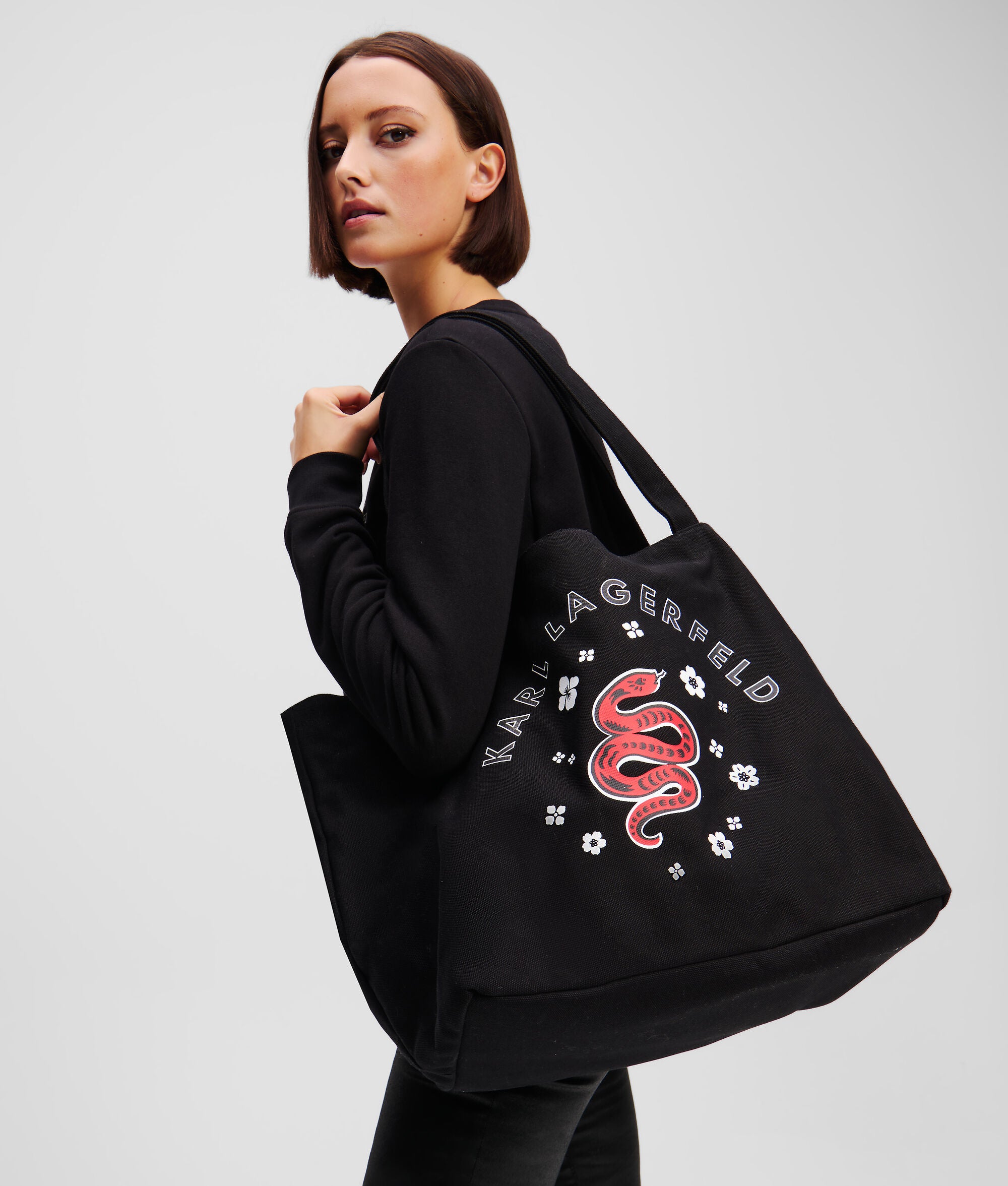 Lunar New Year Shopper Default Default