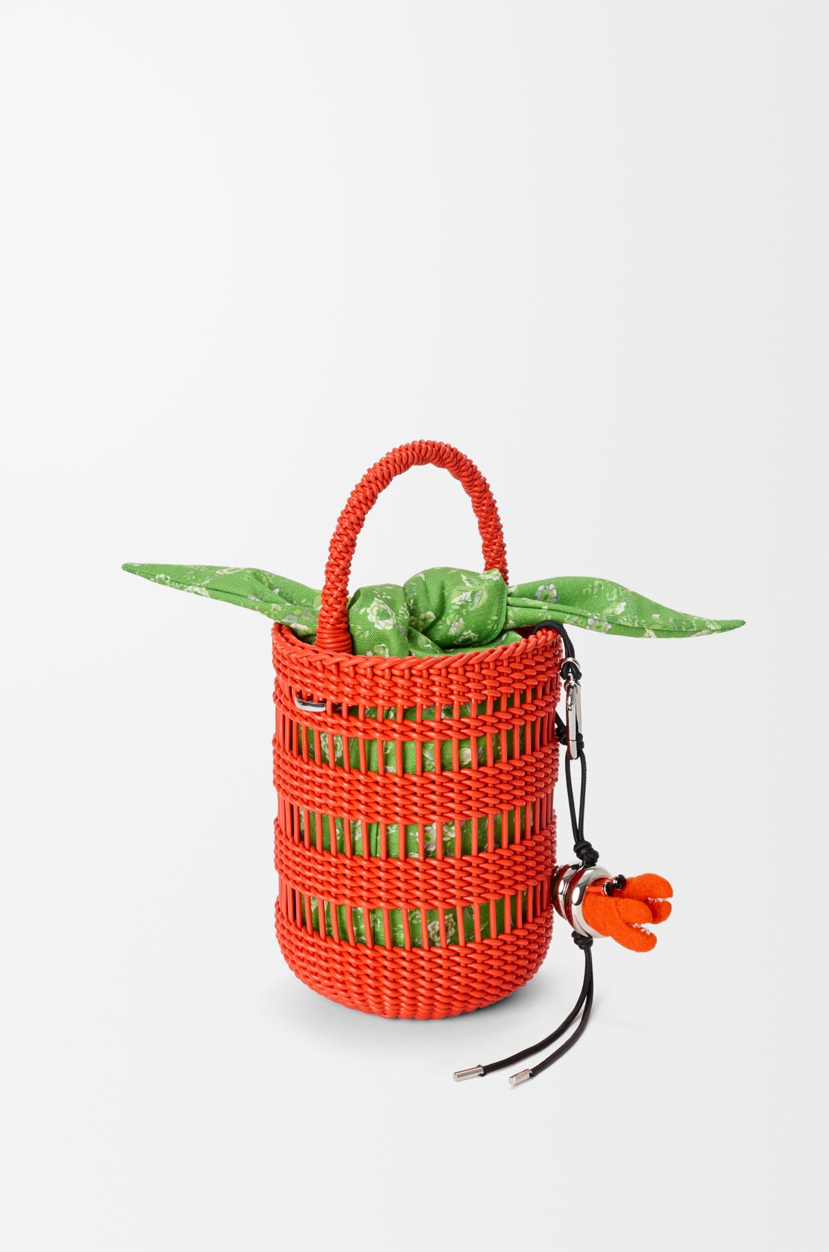 Loewe Weaved bucket in nappa leather