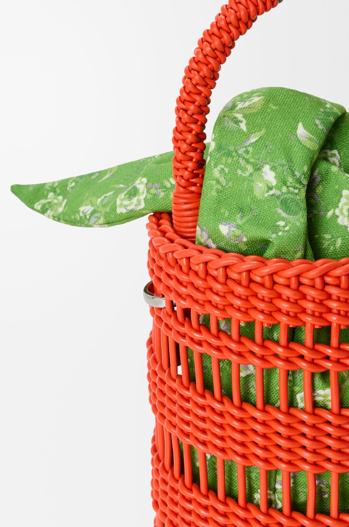 Loewe Weaved bucket in nappa leather