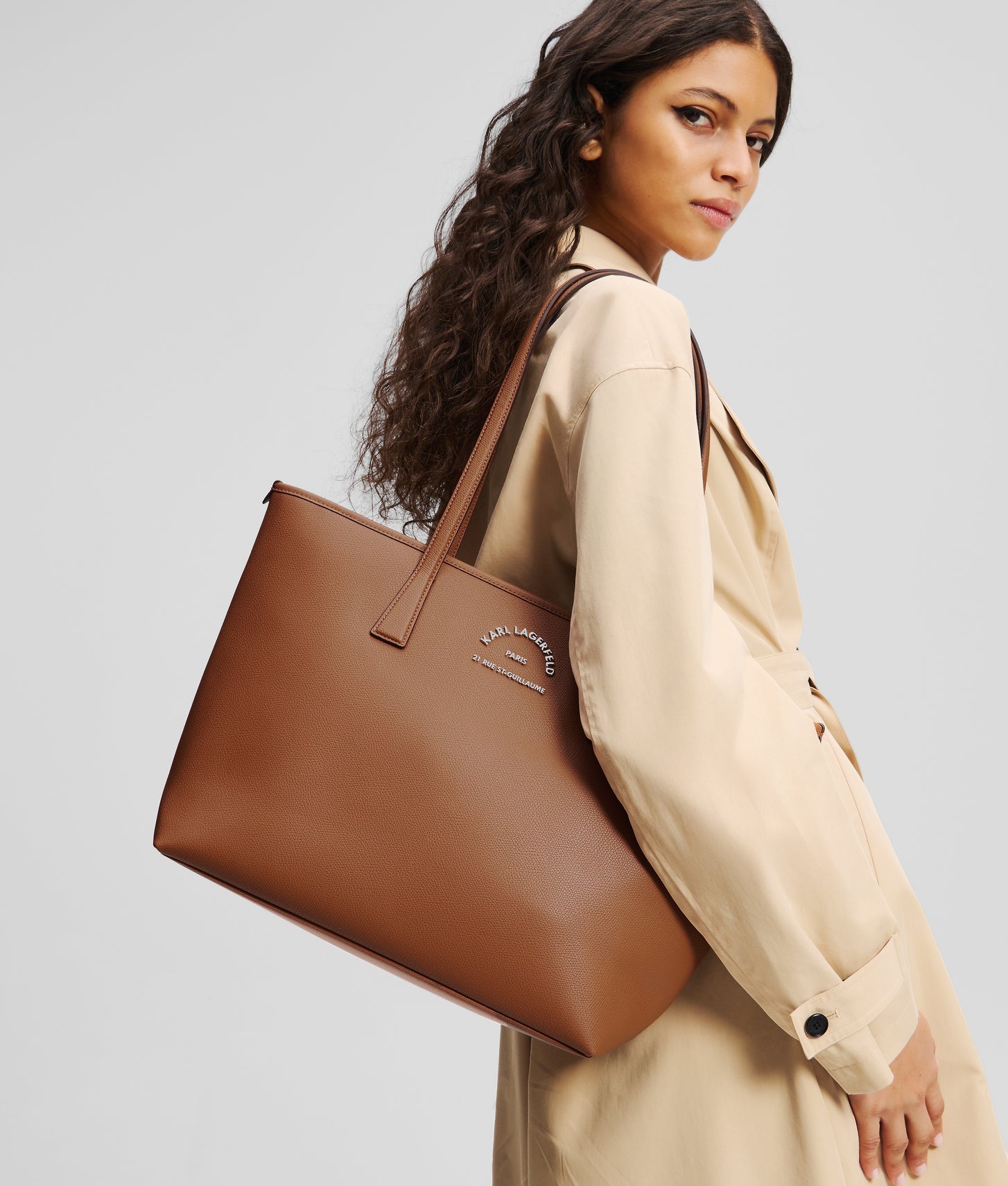 KarlLagerfeld Rue St-Guillaume Metal Tote Bag Dark Tan