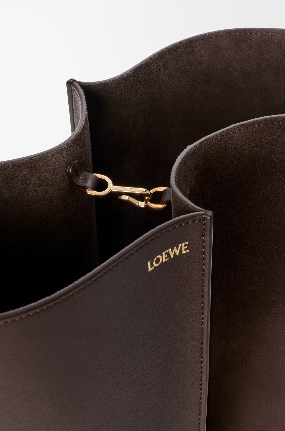 Loewe Medium Bilbao bucket in soft calfskin and suede