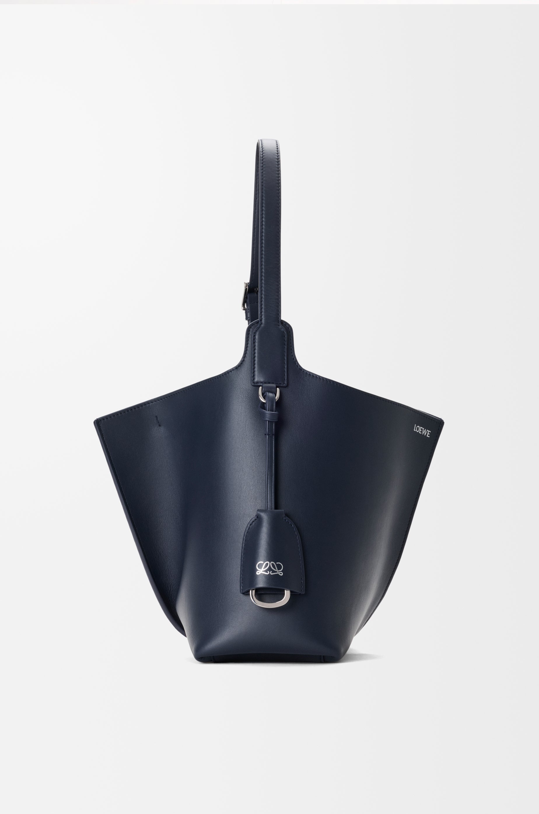 Loewe Medium Bilbao bucket in soft calfskin and suede