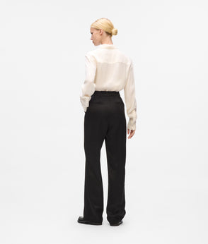 KarlLagerfeld Ksignature Small Crossbody Bag Cyclamen