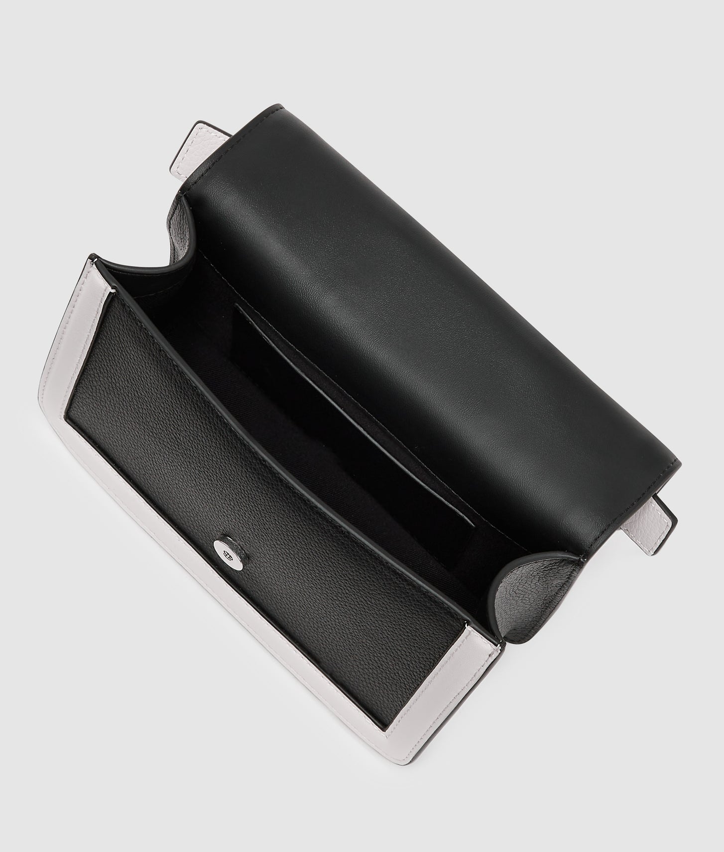 KarlLagerfeld Knova Small Crossbody Bag Black/White