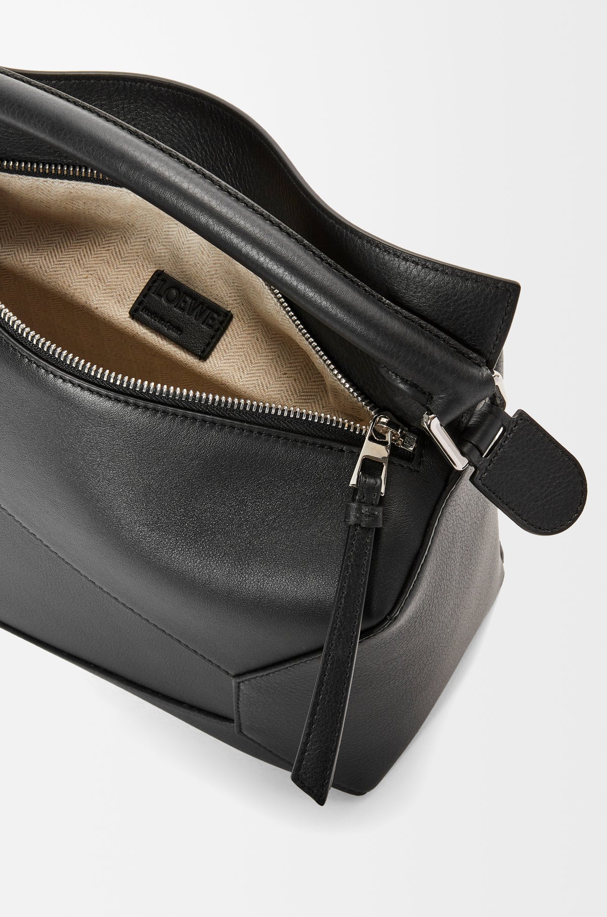 Loewe Medium Puzzle Edge bag in classic calfskin
