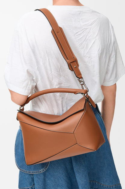 Loewe Medium Puzzle Edge bag in classic calfskin