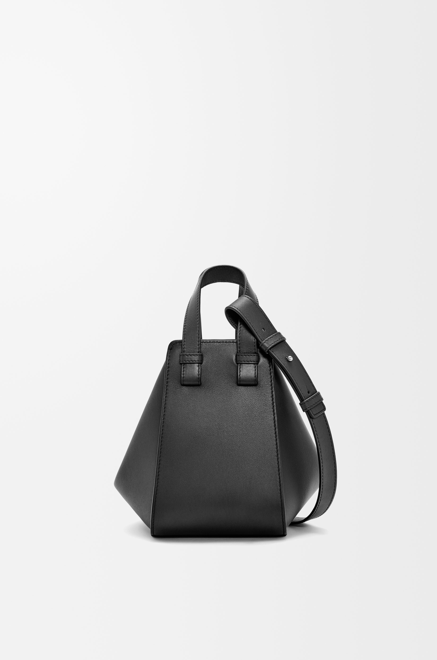 Loewe Compact Hammock bag in classic calfskin