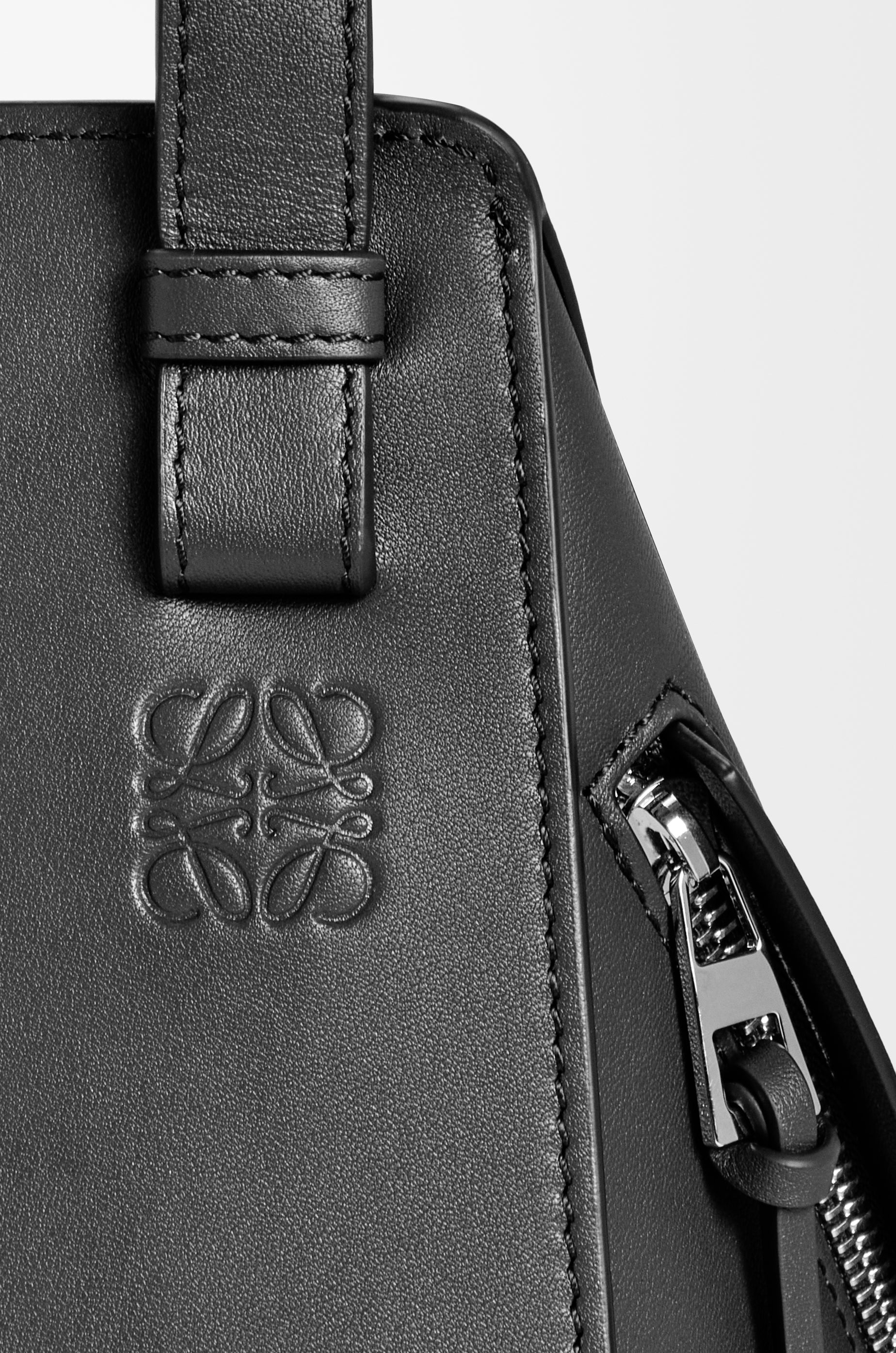 Loewe Compact Hammock bag in classic calfskin