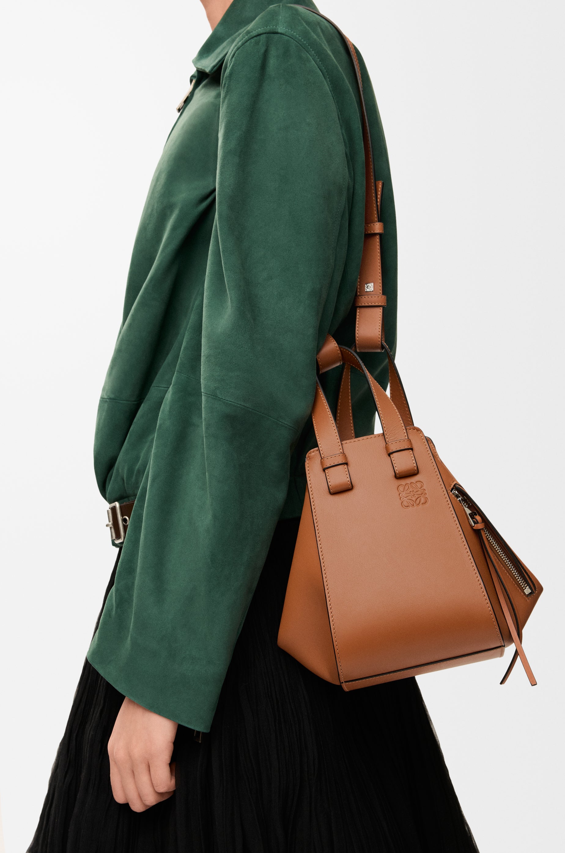 Loewe Compact Hammock bag in classic calfskin