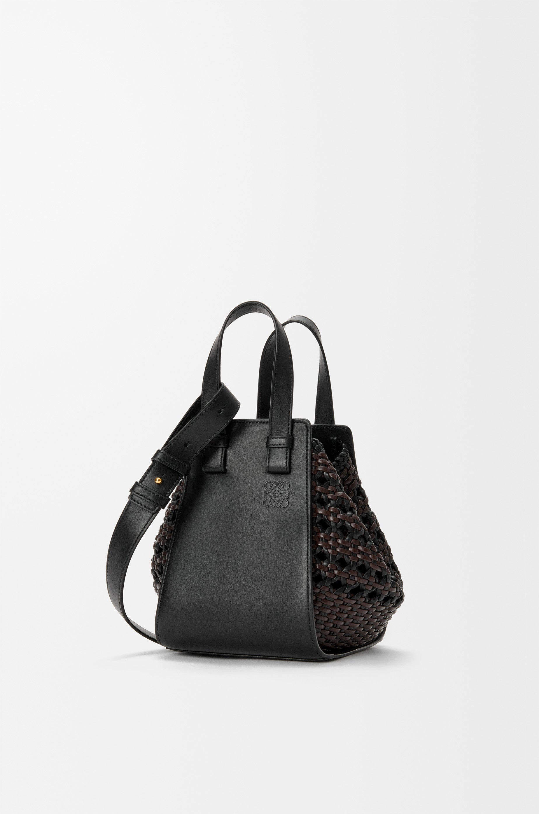 #color_black-brown