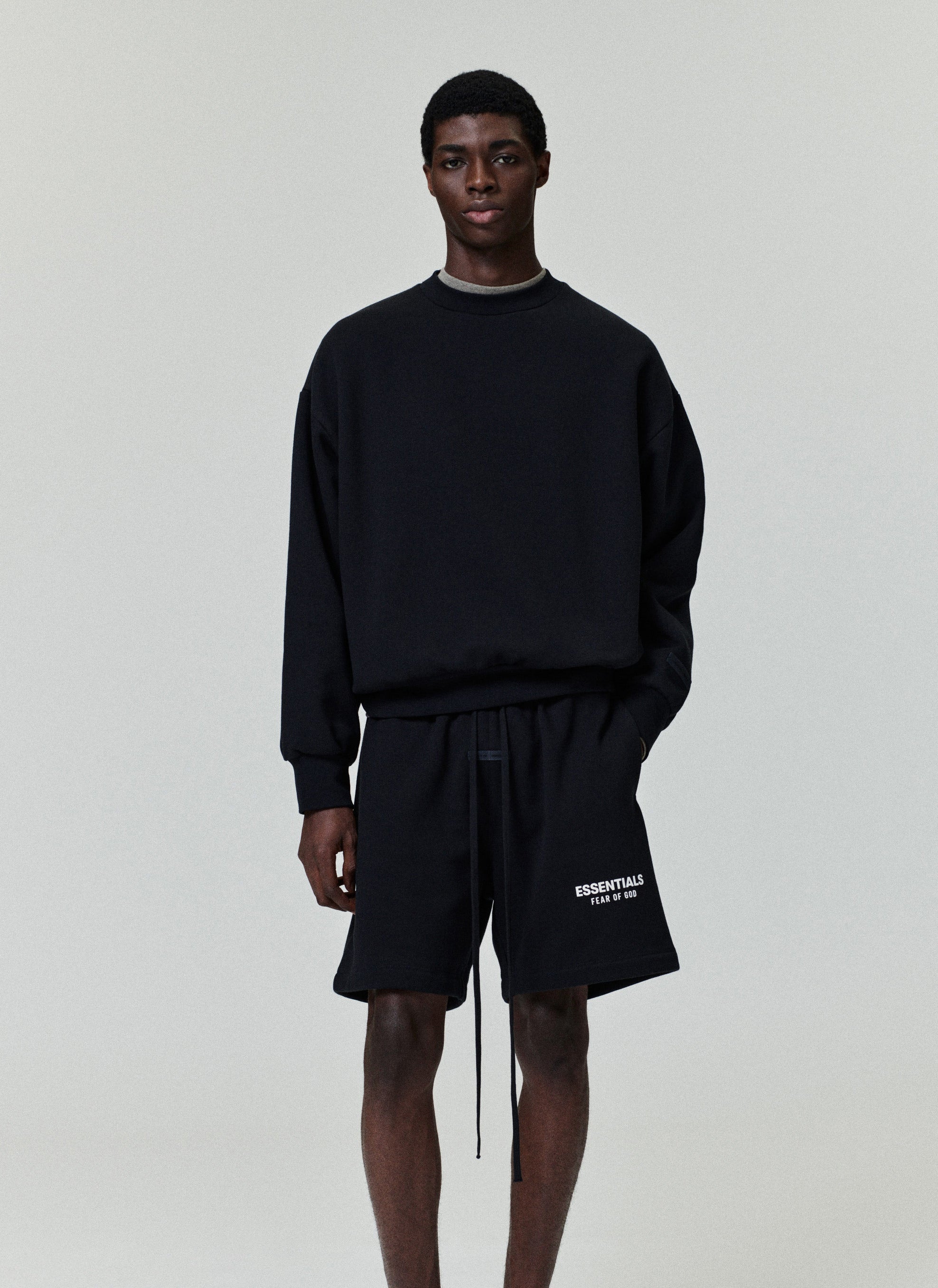 Essentials Classic Crewneck Sweatshirt Vintage Black