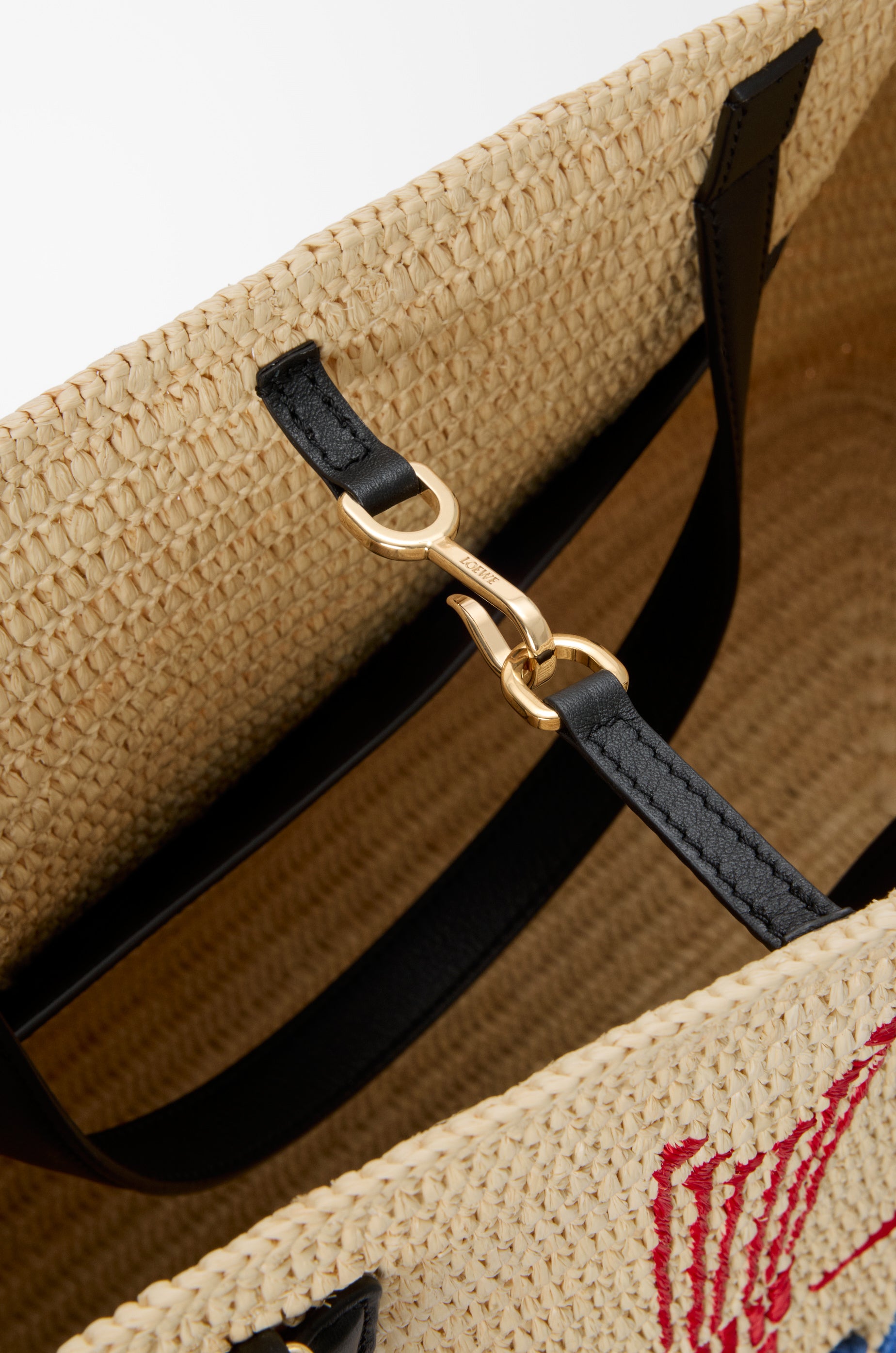 Loewe XL Verano tote in raffia