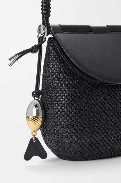 Loewe Medium Pescador bag in raffia and calfskin