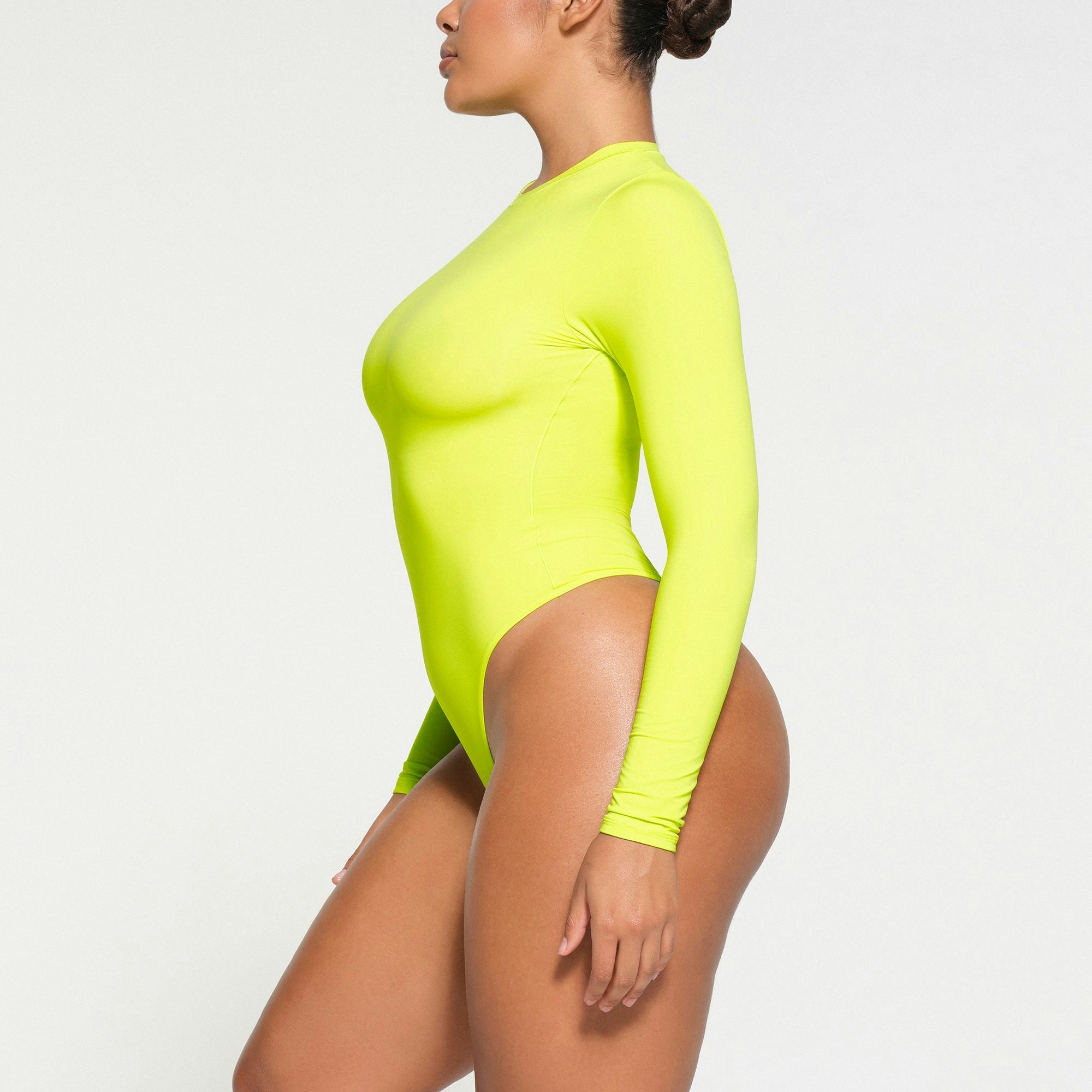 FITS EVERYBODY LONG SLEEVE CREW NECK BODYSUIT