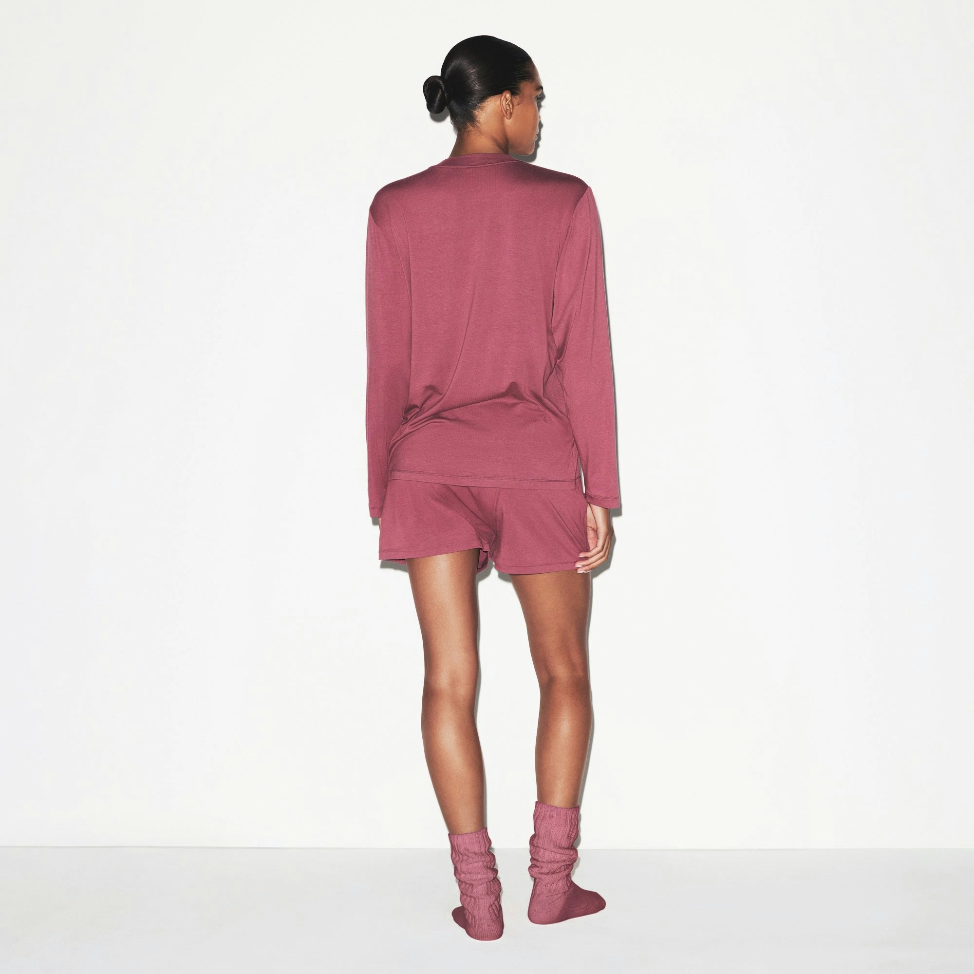 Skims Boyfriend Long Sleeve T-Shirt Beet