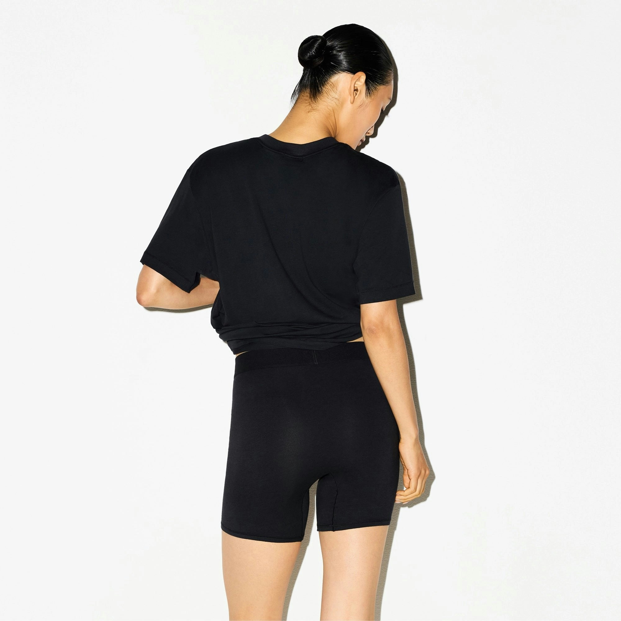 Skims Boyfriend T-Shirt Onyx