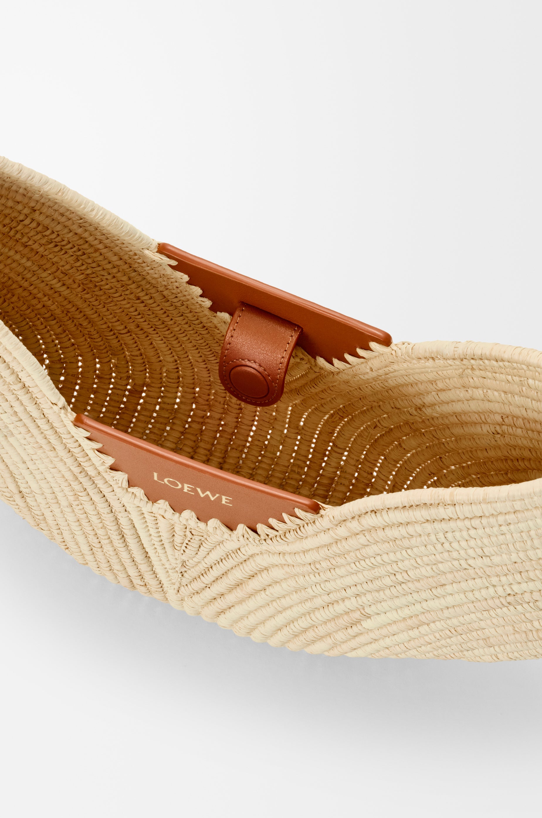 Loewe Medium Loewe Swing bag in raffia and calfskin
